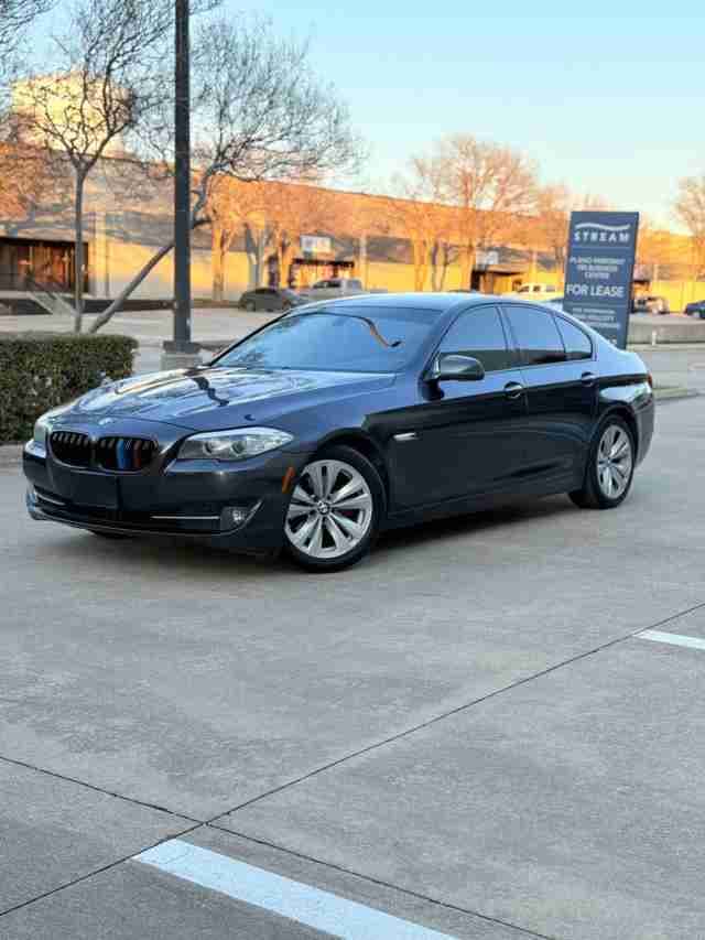 2011 BMW 5-Series 528i