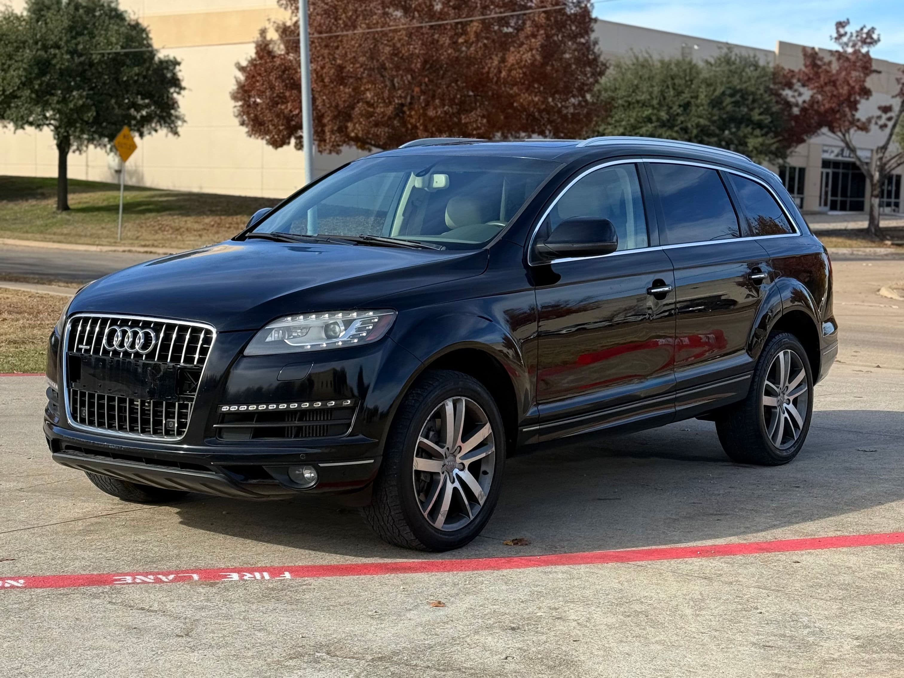 2013 Audi Q7 Premium's photo
