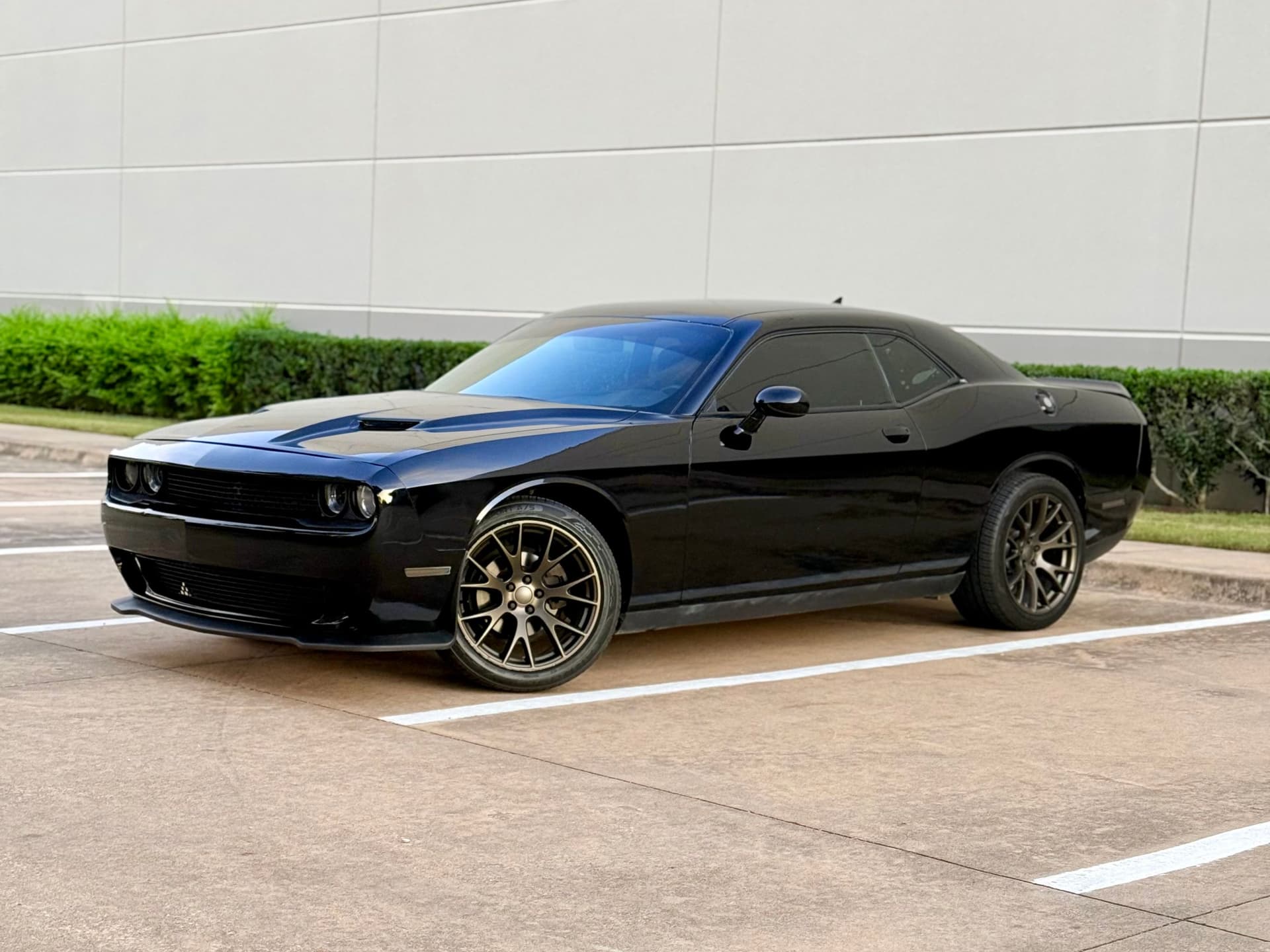 2018 Dodge Challenger SXT's photo