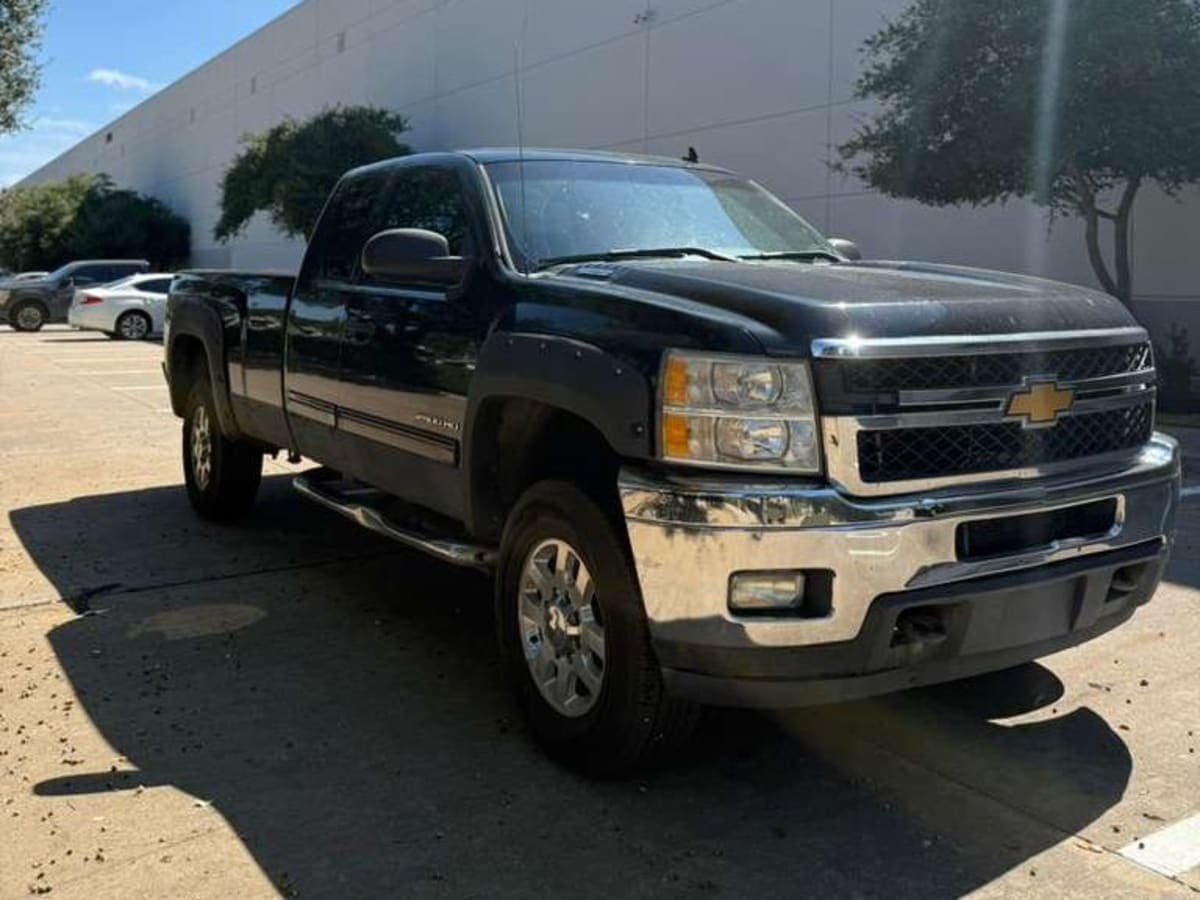2013 Chevrolet Silverado 2500HD LT's photo